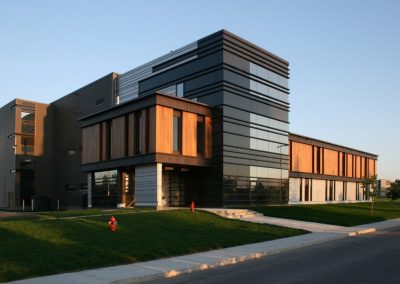 UQAC school in Chicoutimi – Acoustic and vibration study